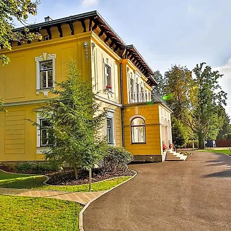 Aurelie Hotel 3*